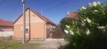 eladó családi ház, Szerencs