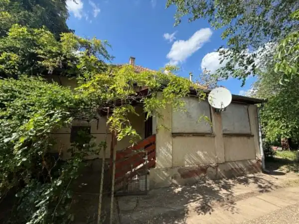 Eladó családi ház, Szerep 3+1 szoba 90 m² 15.5 M Ft