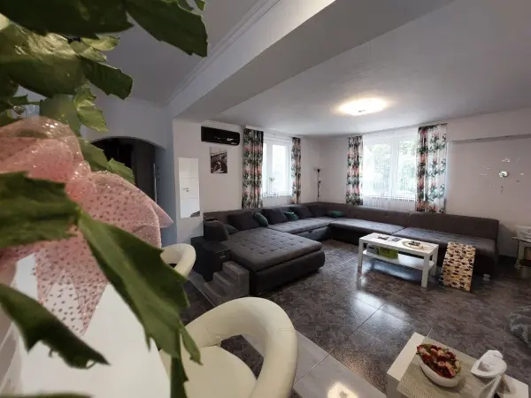 Eladó családi ház, Szigethalom 5 szoba 205 m² 128.8 M Ft