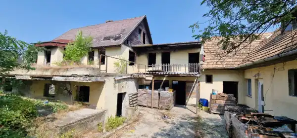 Eladó családi ház, Szigethalom 6 szoba 238 m² 39.99 M Ft