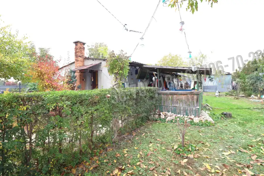 eladó családi ház, Szigethalom