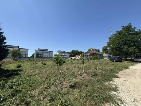 Eladó családi ház, Szigetszentmiklós 2 szoba 81 m² 120 M Ft