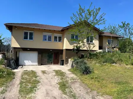 eladó családi ház, Szigetszentmiklós