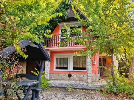 Eladó családi ház, Szigetszentmiklós 2+1 szoba 57 m² 70 M Ft