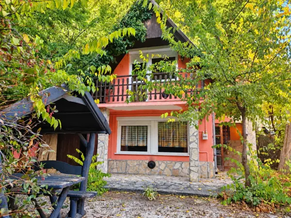 Eladó családi ház, Szigetszentmiklós 2+1 szoba 57 m² 70 M Ft