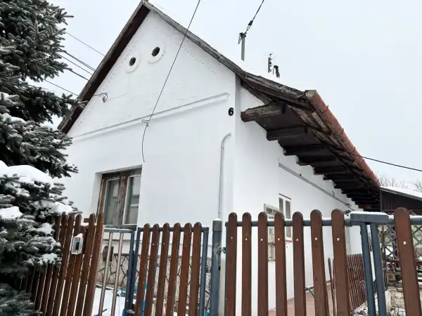 Eladó családi ház, Szokolya 2 szoba 60 m² 44.9 M Ft