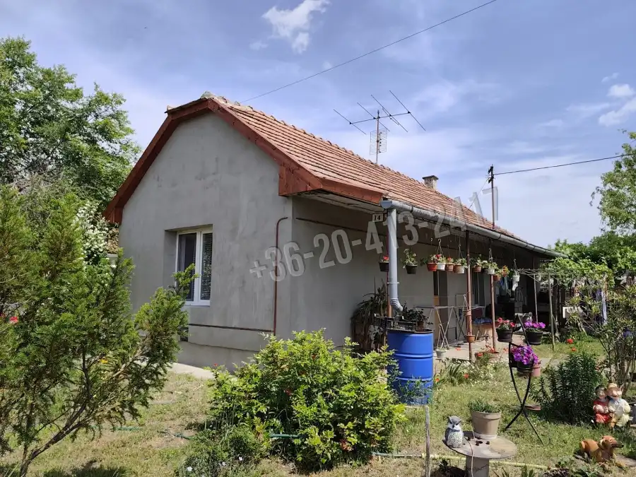 eladó családi ház, Táborfalva