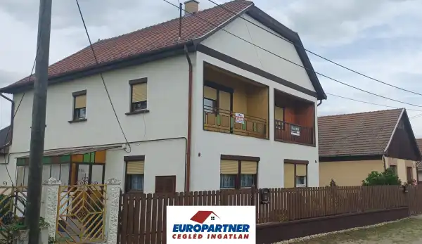 Eladó családi ház, Tápióbicske 3 szoba 140 m² 49.9 M Ft