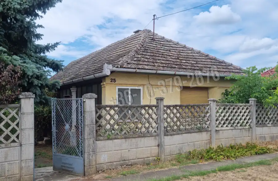 eladó családi ház, Tápiószecső