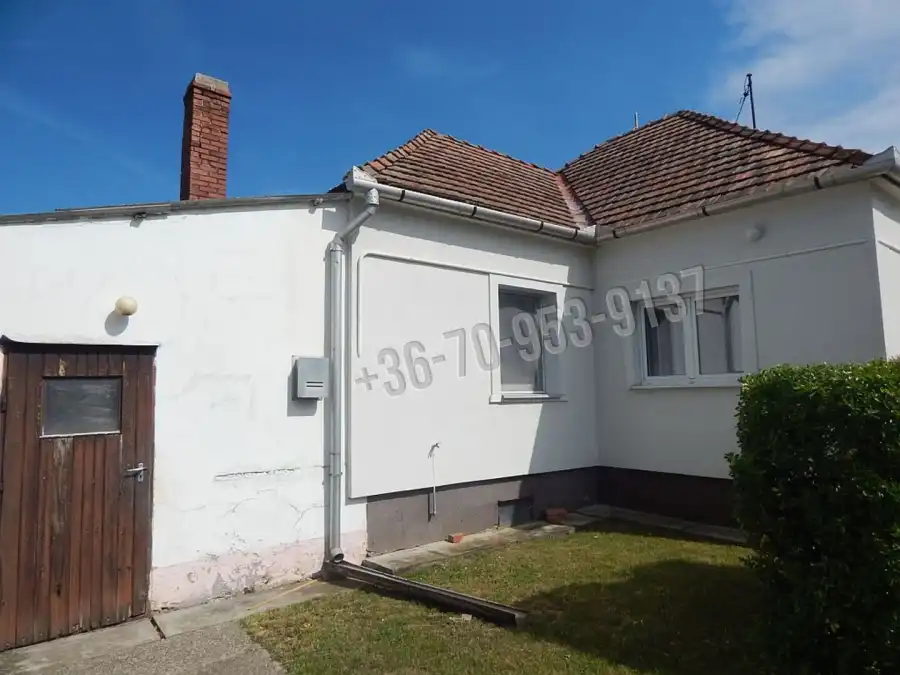 eladó családi ház, Tapolca