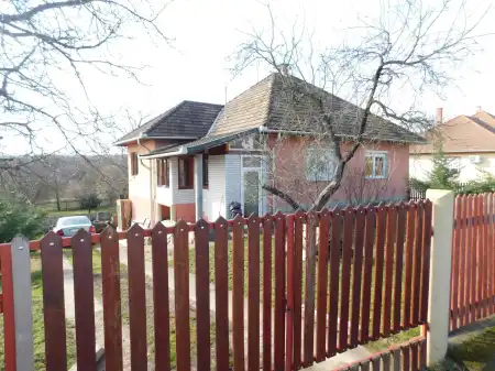 eladó családi ház, Tarnaszentmária