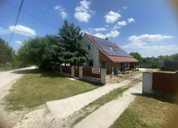 Eladó családi ház, Tárnok 5 szoba 142 m² 99 M Ft