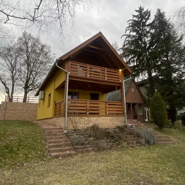 Eladó családi ház, Tatabánya 3 szoba 74 m² 49.9 M Ft