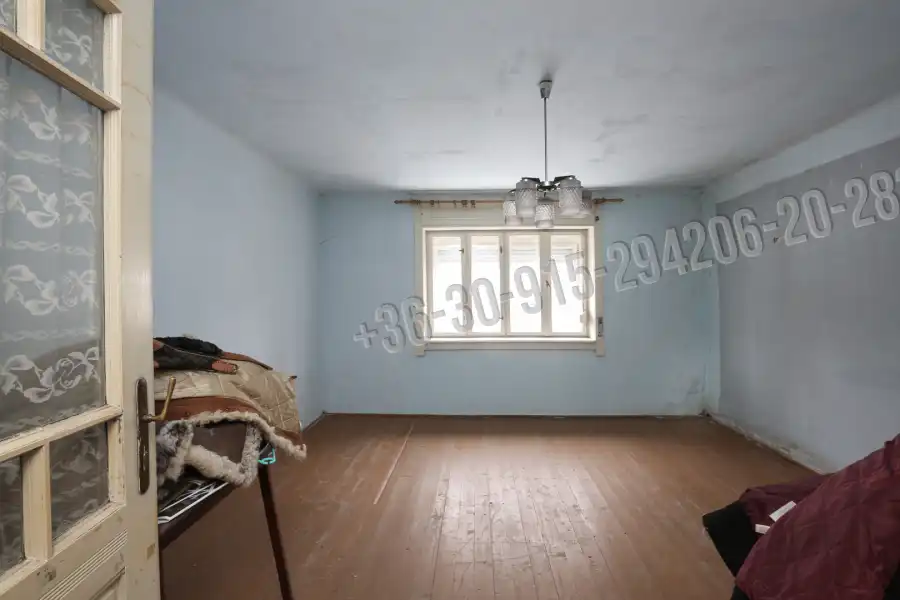 eladó családi ház, Tereske