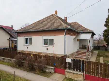 Eladó családi ház, Tereske 4 szoba 106 m² 29.9 M Ft