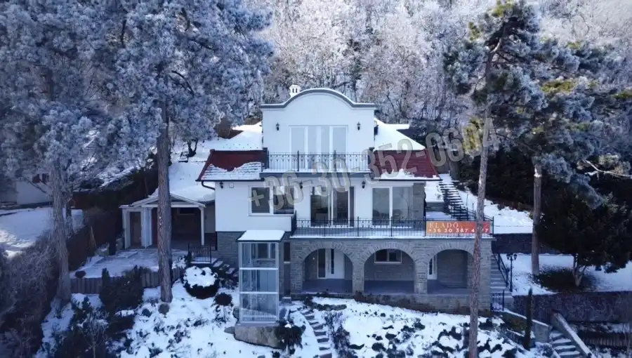 eladó családi ház, Tihany