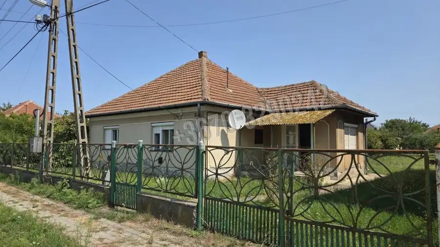 eladó családi ház, Tiszalúc