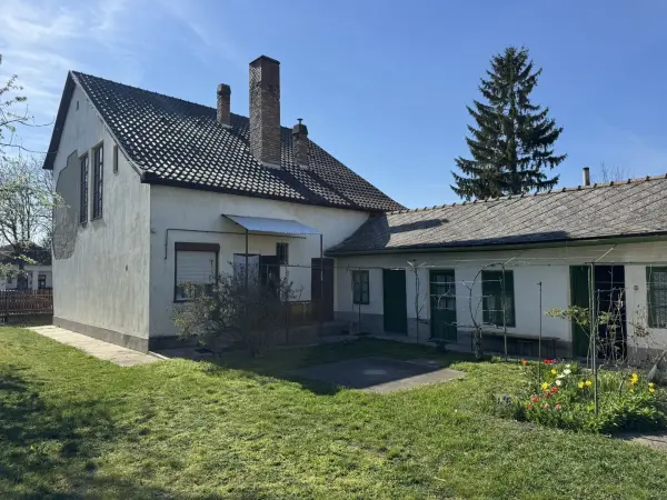 Eladó családi ház, Tiszanána 3 szoba 110 m² 27.8 M Ft