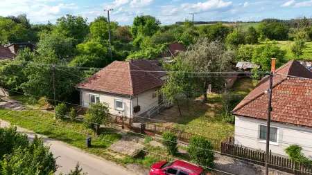 Eladó családi ház, Tolmács 2 szoba 56 m² 29.99 M Ft