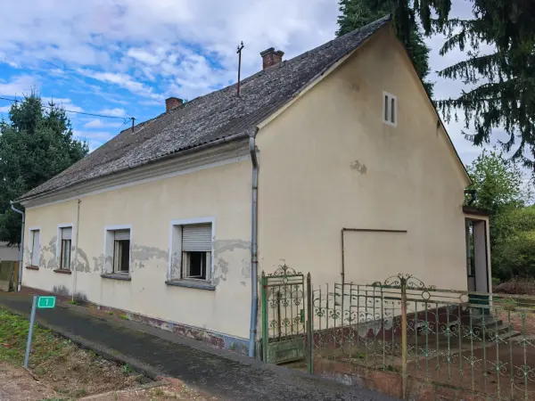 Eladó családi ház, Tornyiszentmiklós 4 szoba 119 m² 12.5 M Ft