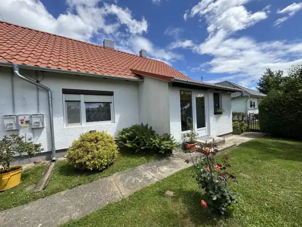Eladó családi ház, Újudvar 3 szoba 87 m² 37.5 M Ft