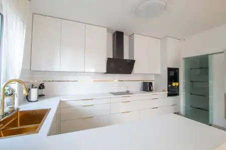 Eladó családi ház, Üllő 5 szoba 127 m² 133.9 M Ft