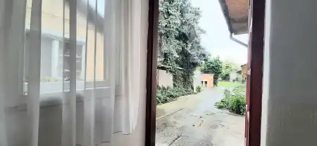 eladó családi ház, Vác
