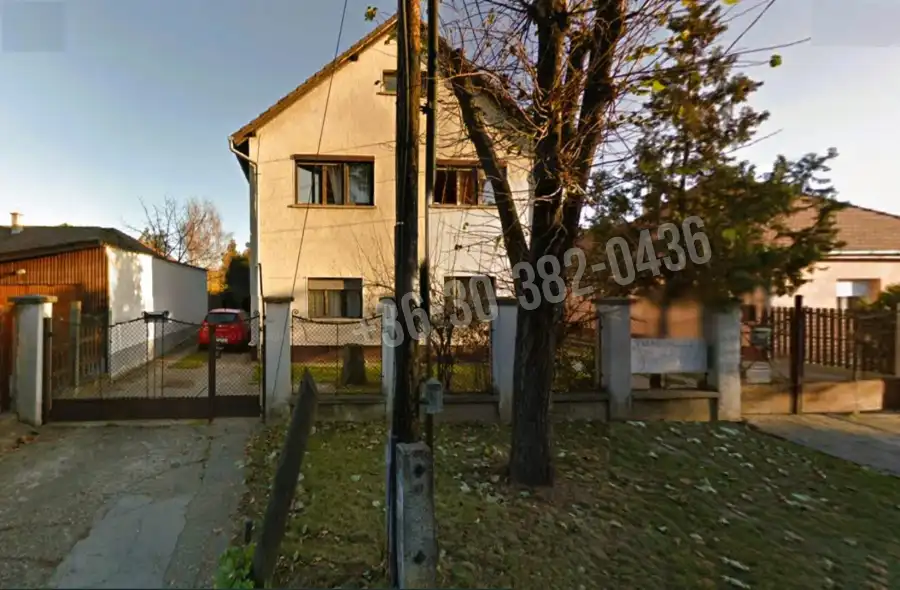 eladó családi ház, Vác