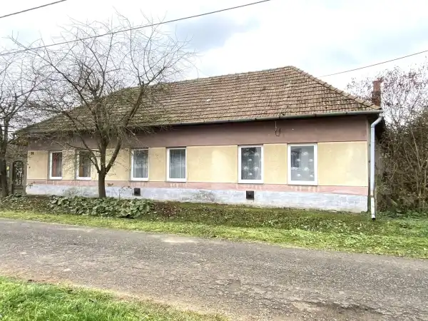 Eladó családi ház, Vámosmikola 3 szoba 112 m² 38.5 M Ft