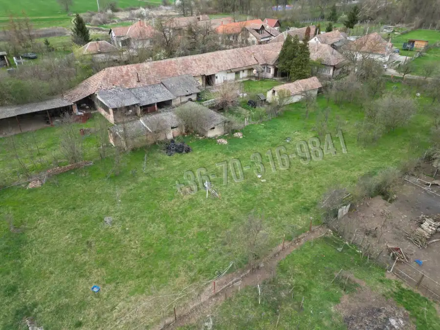 eladó családi ház, Vámosmikola