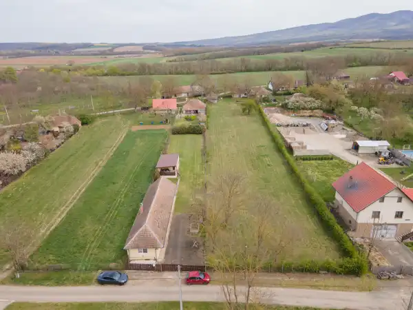 Eladó családi ház, Vámosmikola 3 szoba 80 m² 71.9 M Ft