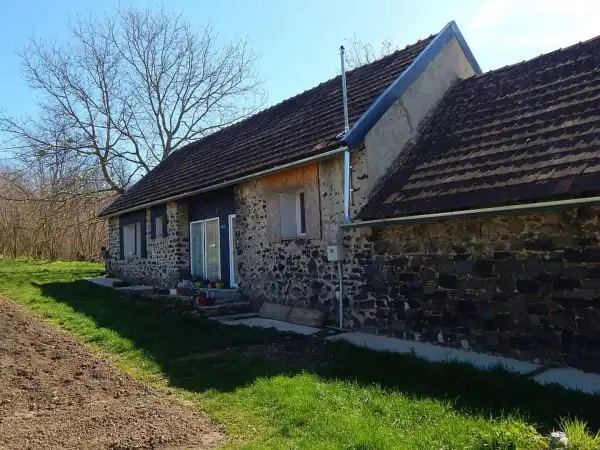 Eladó családi ház, Várvölgy 1+1 szoba 100 m² 33.9 M Ft