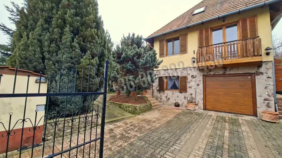 eladó családi ház, Verőce