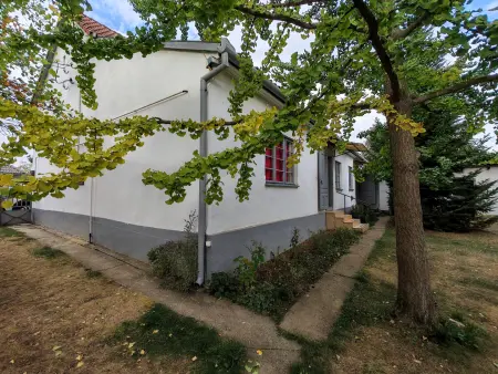 Eladó családi ház, Versend 4 szoba 113 m² 19 M Ft