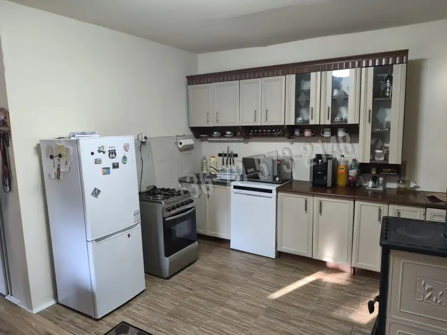 eladó családi ház, Zalaegerszeg