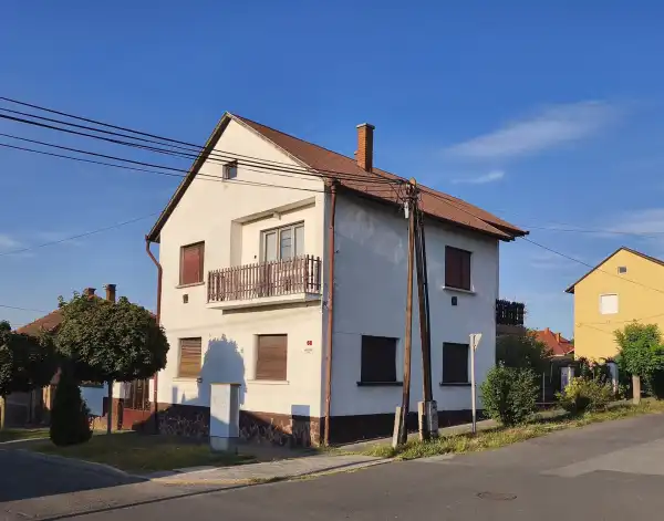 Eladó családi ház, Zalaegerszeg 6 szoba 162 m² 74.99 M Ft