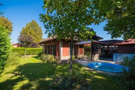 Eladó családi ház, Zamárdi 5 szoba 190 m² 250 M Ft