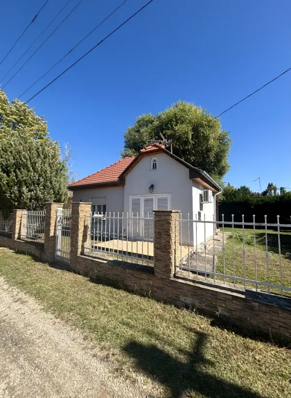 Eladó családi ház, Zamárdi 3 szoba 80 m² 80 M Ft