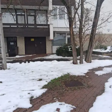 eladó garázs, Békéscsaba