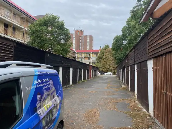 Eladó garázs, Békéscsaba 16 m² 6.99 M Ft Eladó garázs, Békéscsaba 16 m² 6.99 M Ft