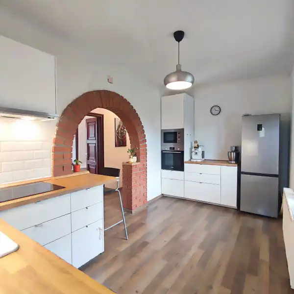 Eladó házrész, Veresegyház 4 szoba 154 m² 112.5 M Ft