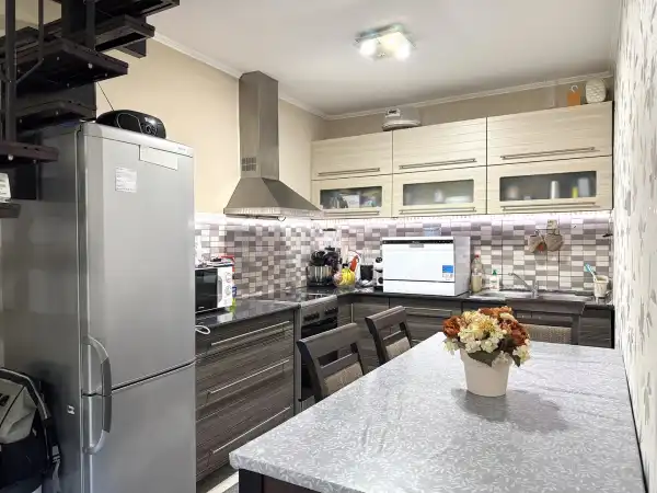 Eladó ikerház, Mosonmagyaróvár 2+1 szoba 67 m² 57.5 M Ft