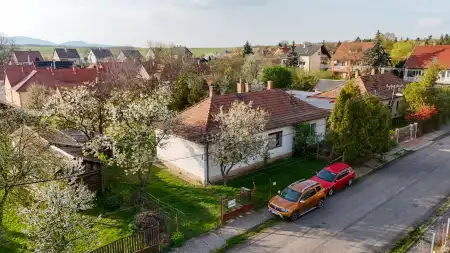 Eladó ikerház, Rétság 2 szoba 54 m² 35.9 M Ft