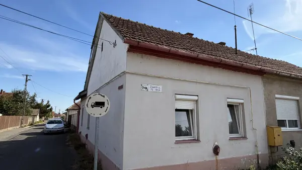 Eladó ikerház, Sarkad 2 szoba 50 m² 12 M Ft