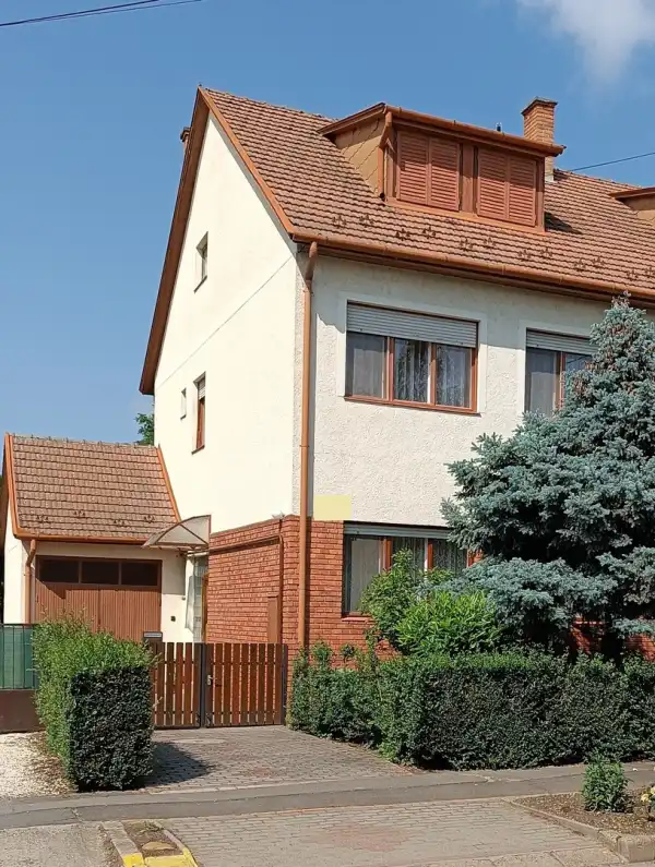 Eladó ikerház, Szeged 5+1 szoba 140 m² 99.9 M Ft