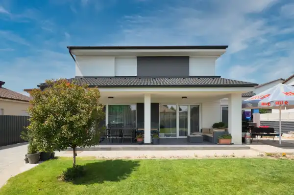 Eladó ikerház, Szeged 5 szoba 137 m² 144.4 M Ft