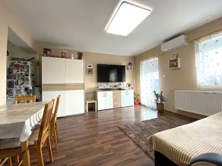 eladó ikerház, Szigetcsép