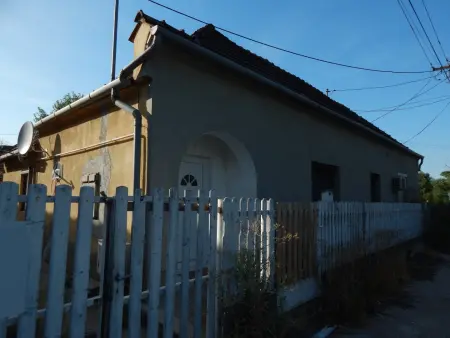 eladó ikerház, Tatabánya