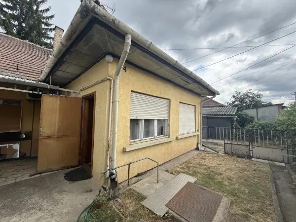 Eladó ikerház, Tokodaltáró 2+1 szoba 58 m² 47.5 M Ft