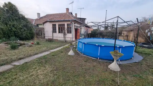 Eladó ikerház, Tokodaltáró 2 szoba 58 m² 39 M Ft